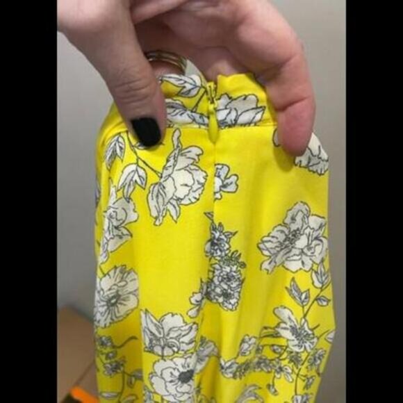 Gianni Bini Floral Asymmetrical Ruffle Yellow Skirt Women's Sz S - Picture 2 of 2